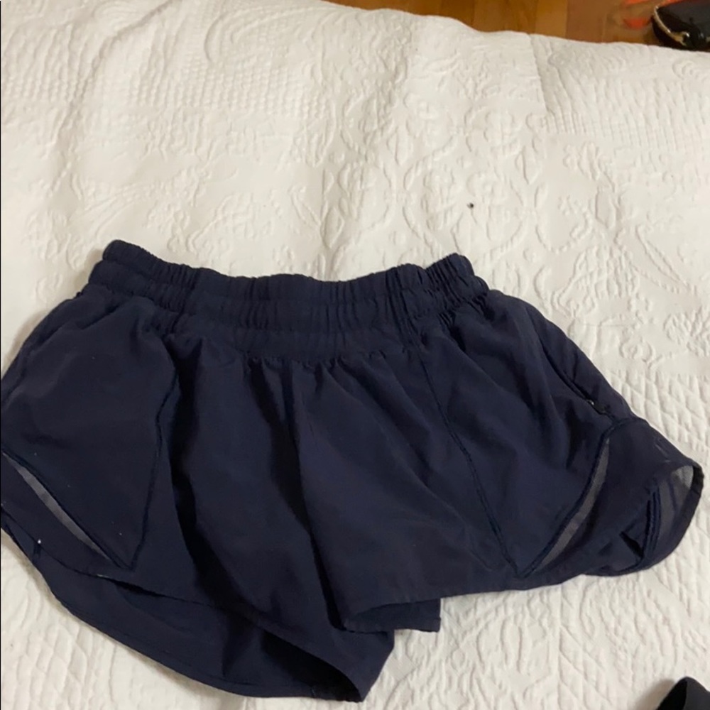 Size 2 lululemon shorts